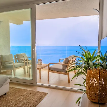 Ocean Views From Every Corner * Almeria